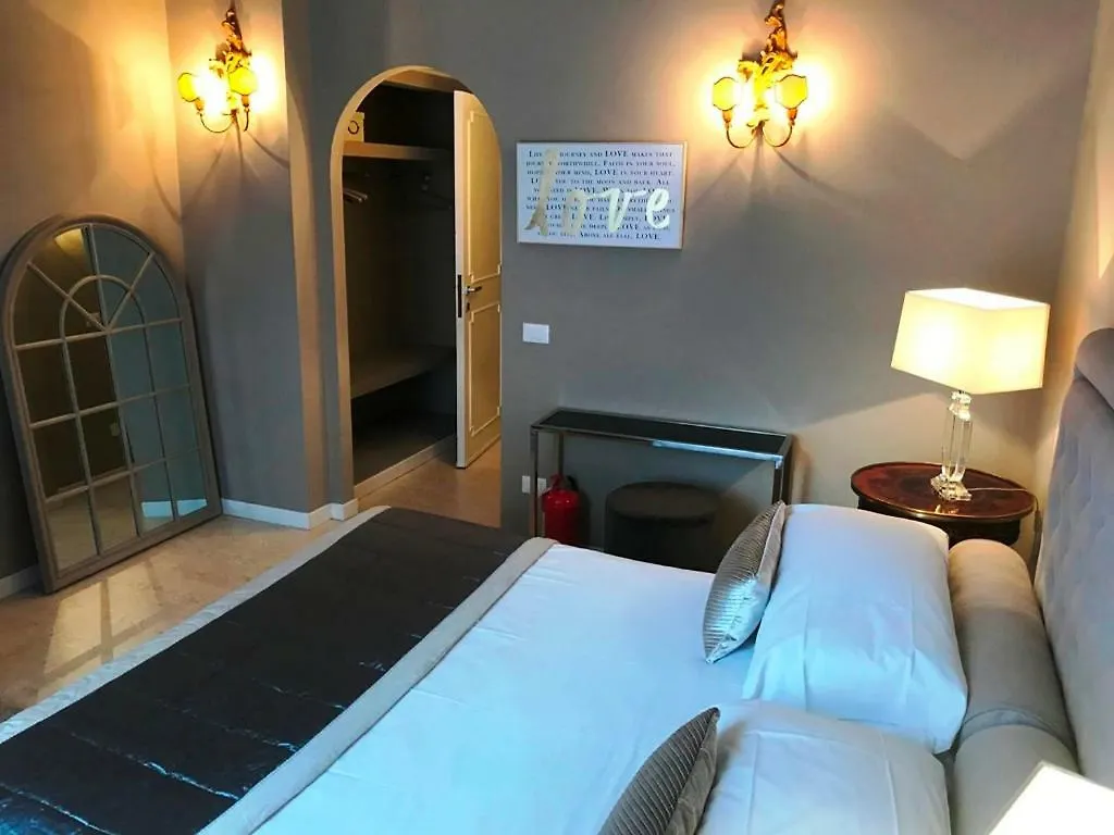 Di Rienzo Residences Roma Italia